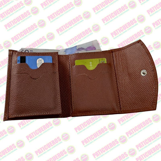 Billetera en cuero bovino pequeña – Elegante, práctica y con caja de regalo