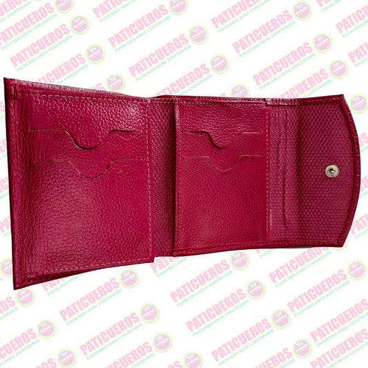 Billetera en cuero bovino pequeña – Elegante, práctica y con caja de regalo